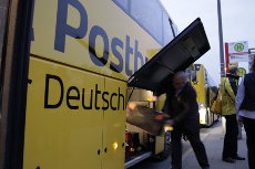 Expresslinie und Kurierdienst: Postbus weitet Serviceangebot aus