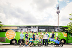Nachhaltig unterwegs: FlixBus-Kunden unterstützen Foodsharing e. V.