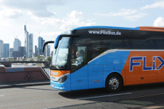 FlixBus launcht als erster Fernbus-Anbieter eine eigene App